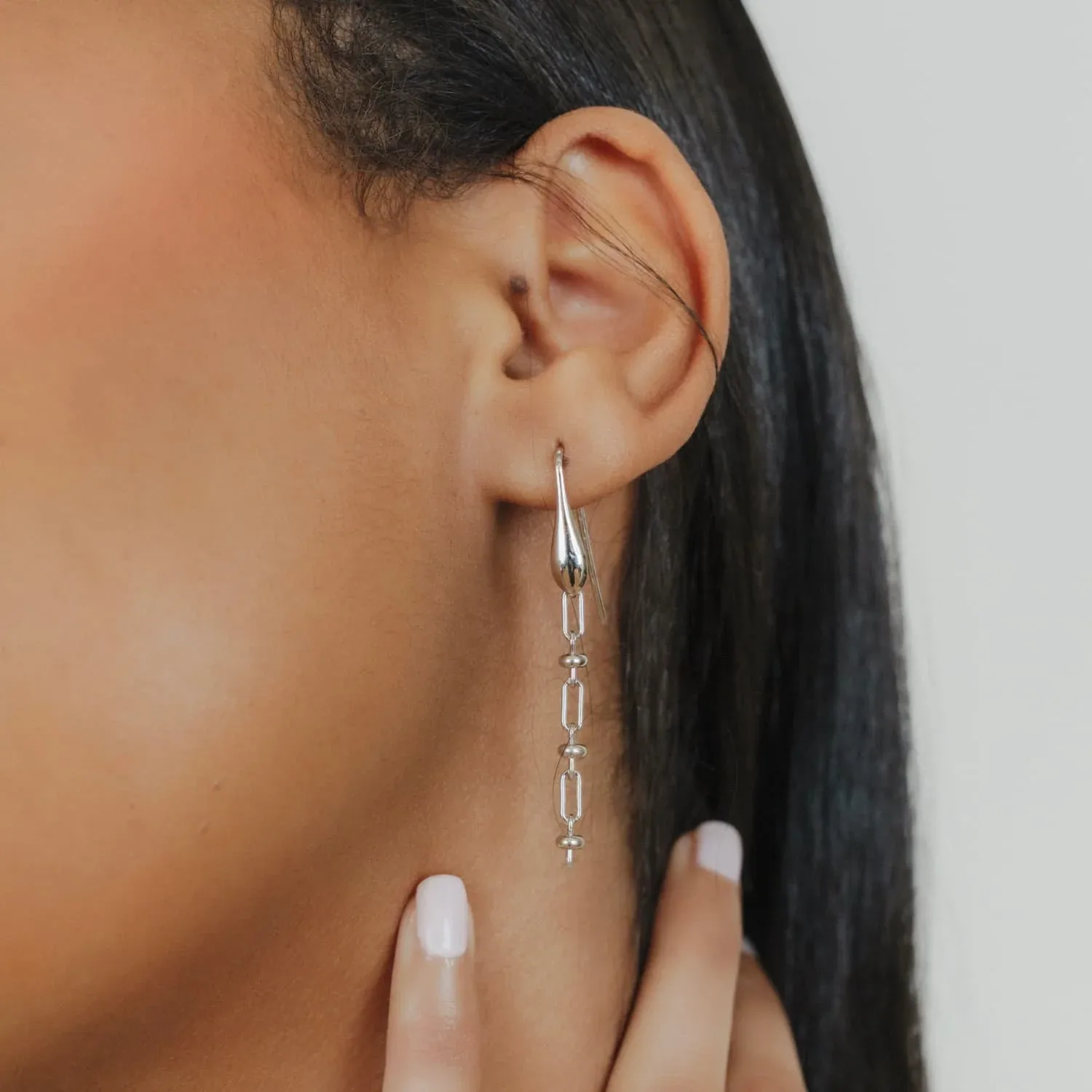 Bella Earrings in Silver