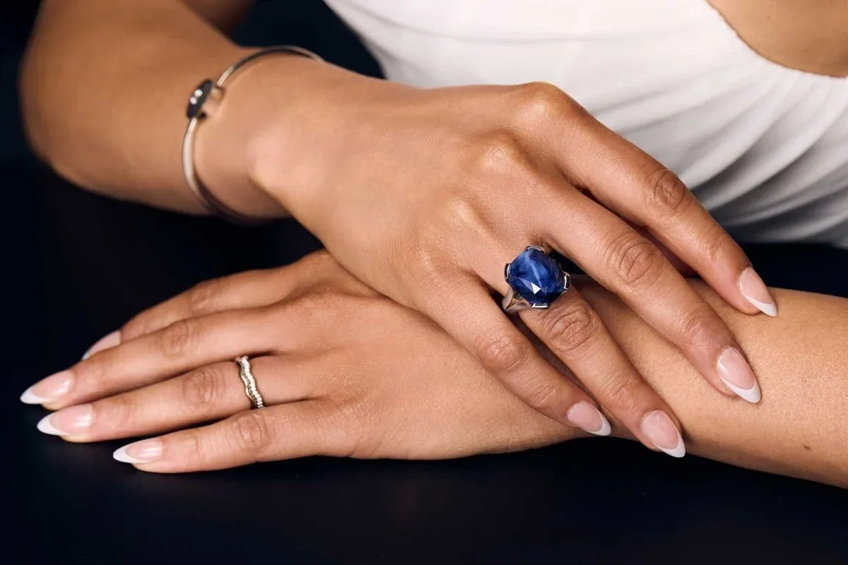 "Blue Candy" Sapphire Ring Platinum - Image 2