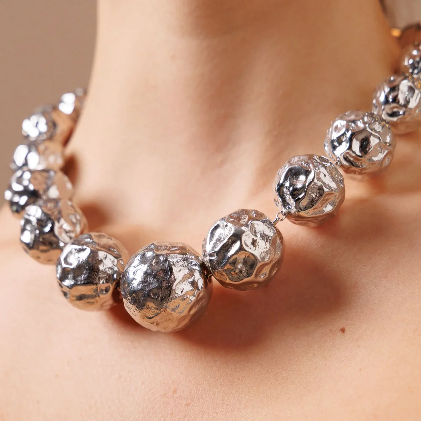 Crush Necklace in Silver - Image 2