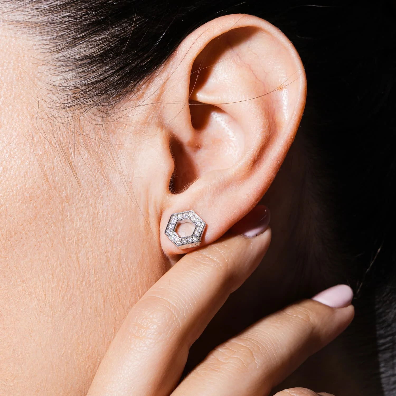 Deco Stud Earrings in Silver With Pavé - Image 2