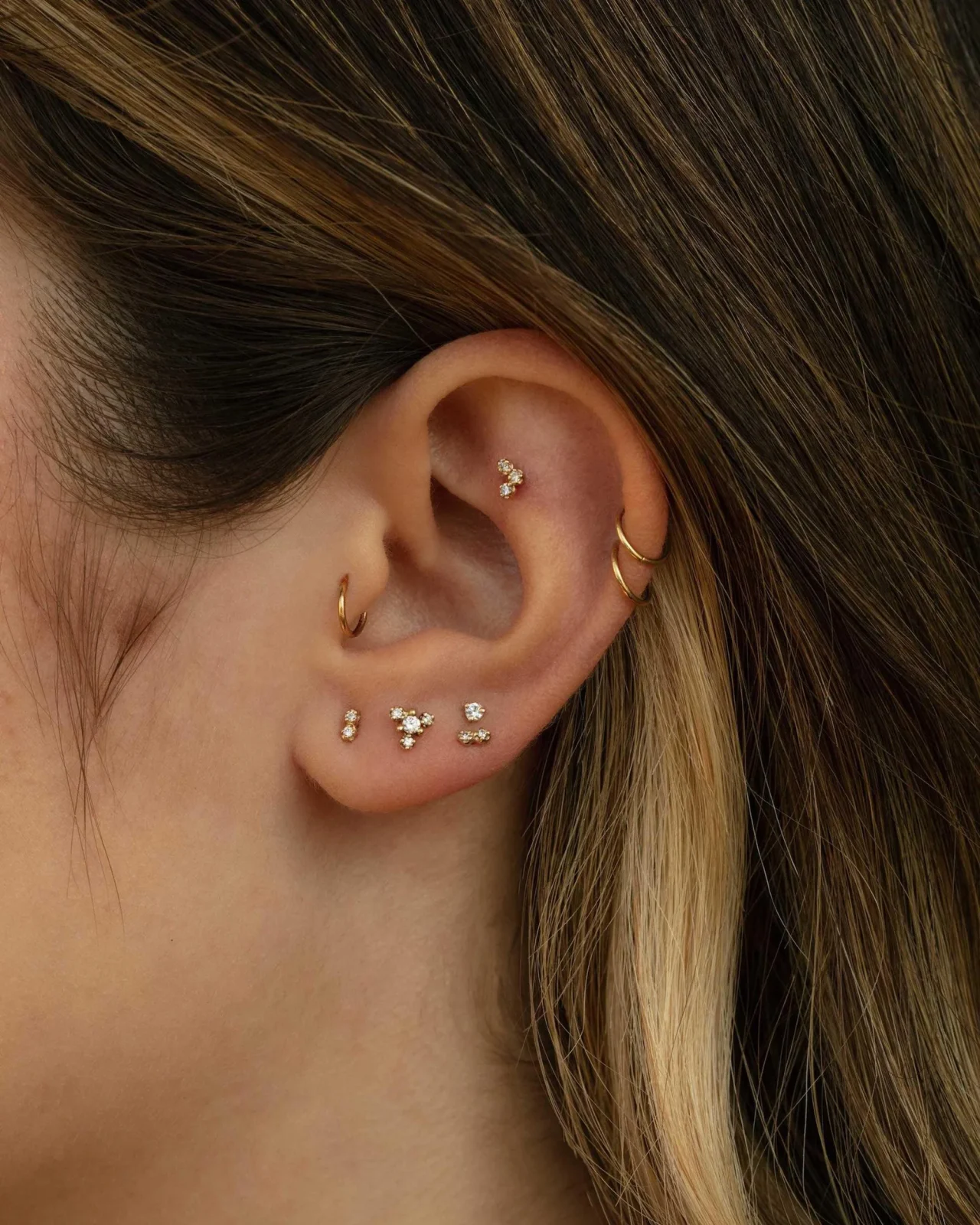 Diamond Burst Flat Back Earring - Image 2