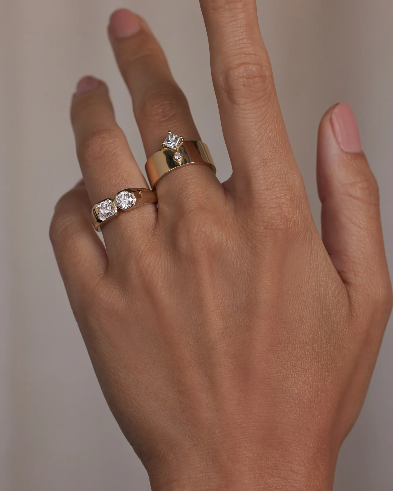 Diamond Dyad Signet Ring No. 15 - Image 2