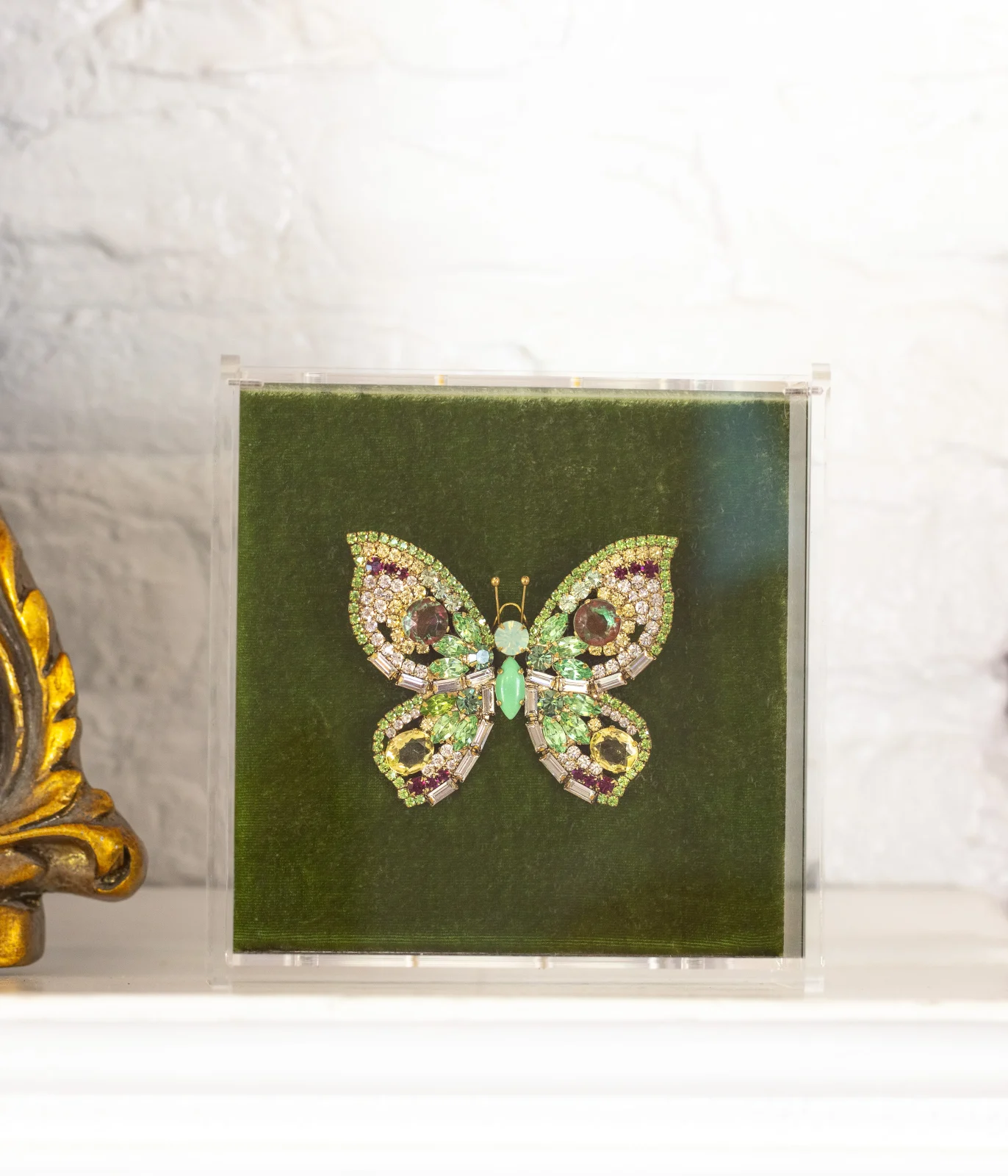 Large Butterfly in Peridot / Crystal / Amethyst - Image 2