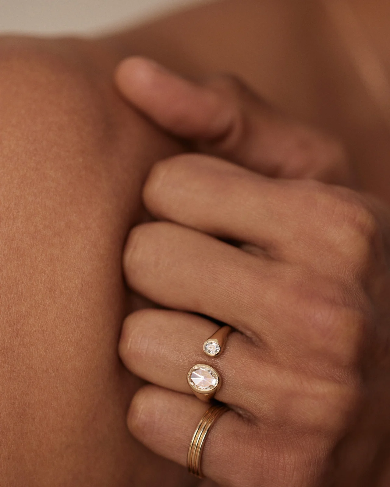 Oval Dyad Signet Ring - Image 2