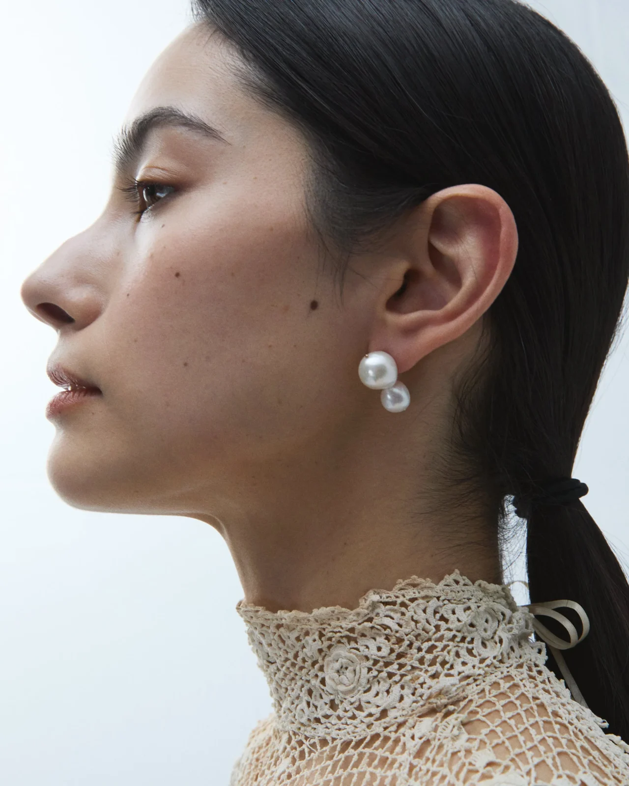 Pearl Clove Earring - Image 2