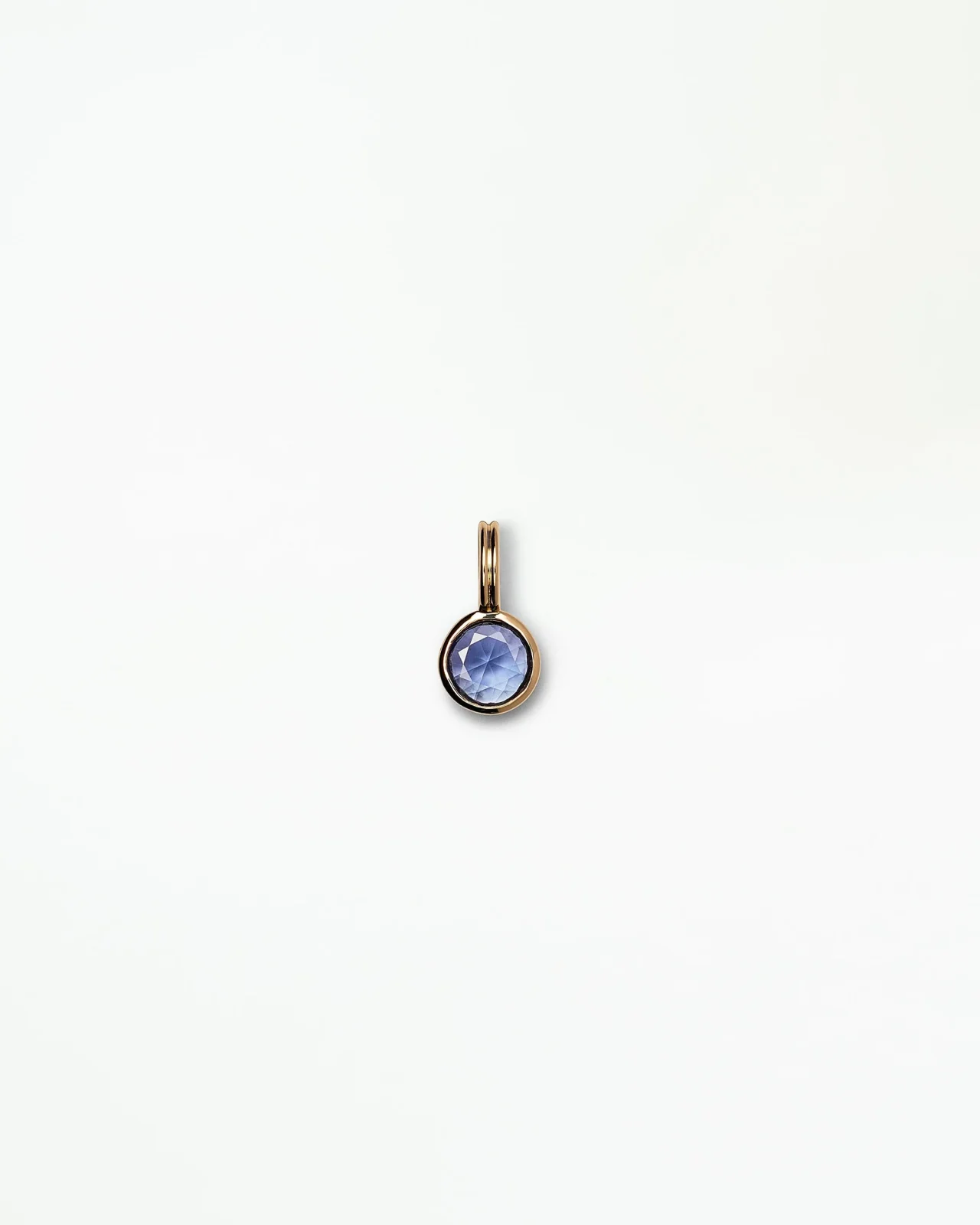 Round Cut Sapphire Rain Pendant No. 11